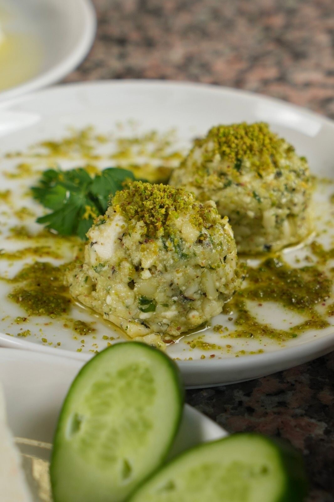 Fıstıkla hazırlanan meze tabağı